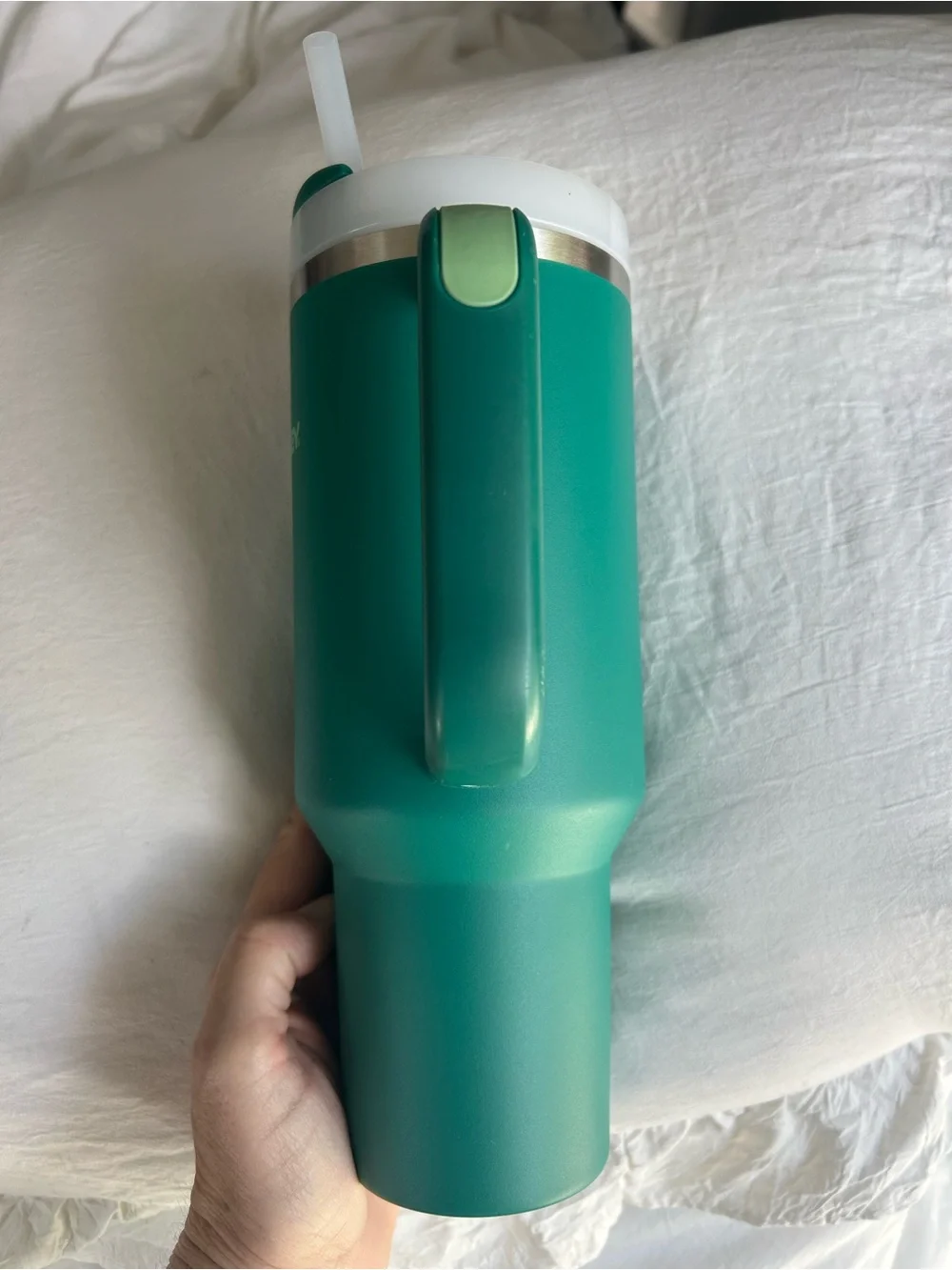 Stanley 40oz Green Insulated Travel Mug with Handle and Straw.